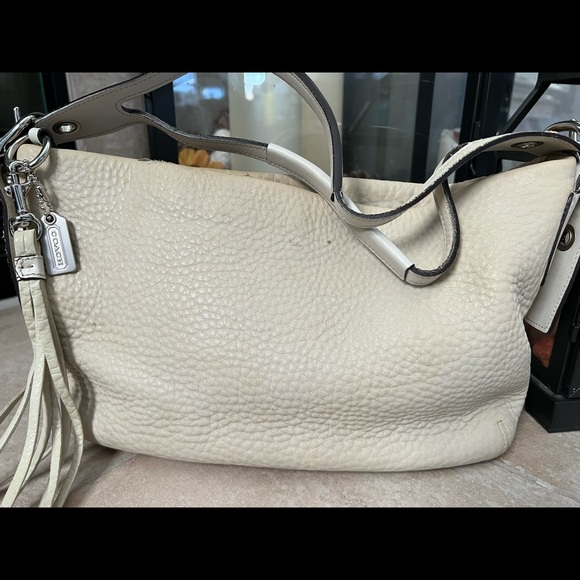 White leather Coach purse - Picture 2 of 4